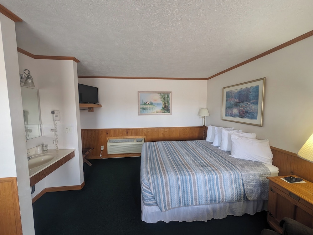 Auburn Inn Motel  Long Creek RV Park - Property Image 1