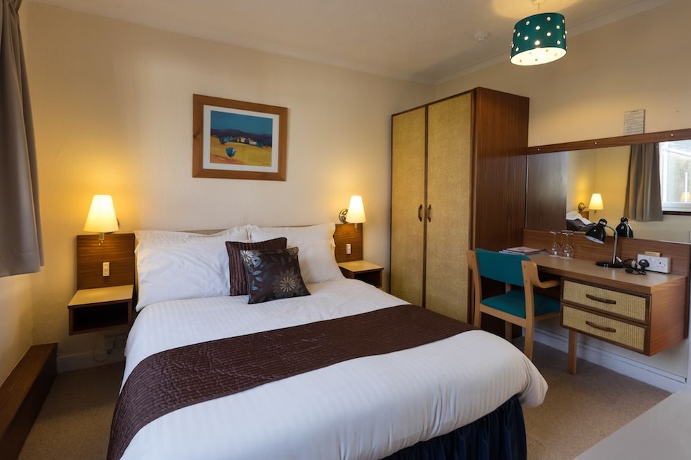 Cedars Guest House