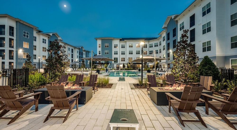 Landing Amazing 1bd, Yoga Studio, Clubhouse