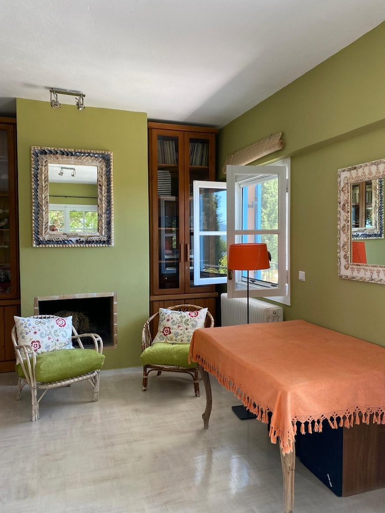Villa-agave by the sea in Porto-rafti Outside ATH