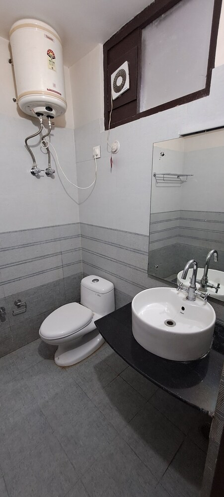 The Hotel Shivalik Inn