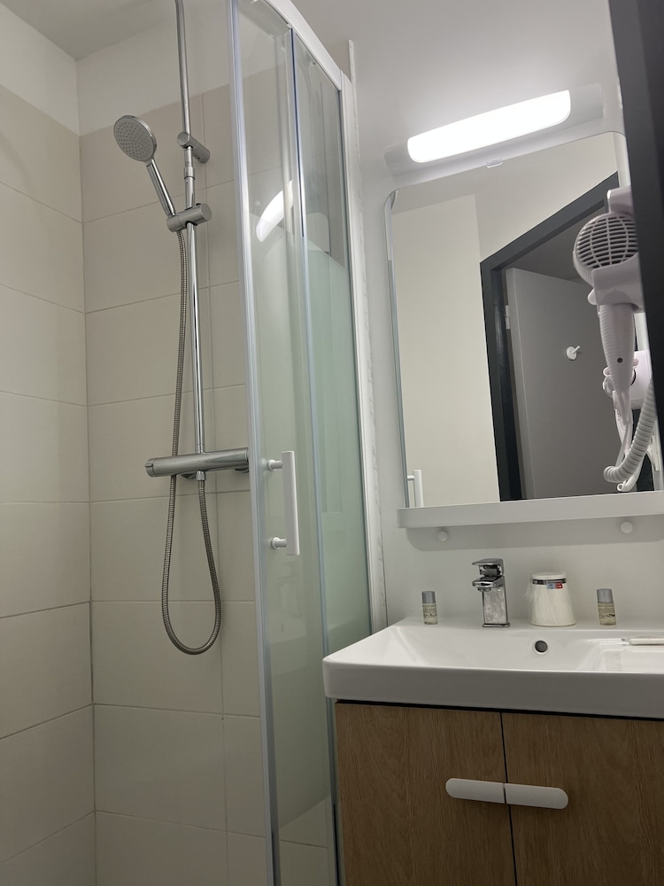 Hotel de la Paix Lyon Sud Givors - Property Image 19