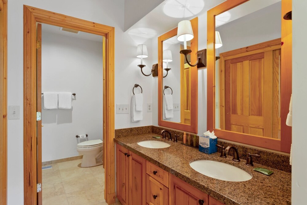 Trail's End Lodge at Deer Valley Resort - Four Bedroom Residence with Spa #18 4 Condo