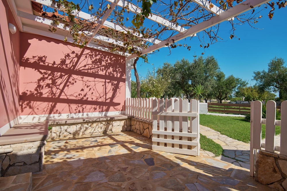 Villa Erato Periyali