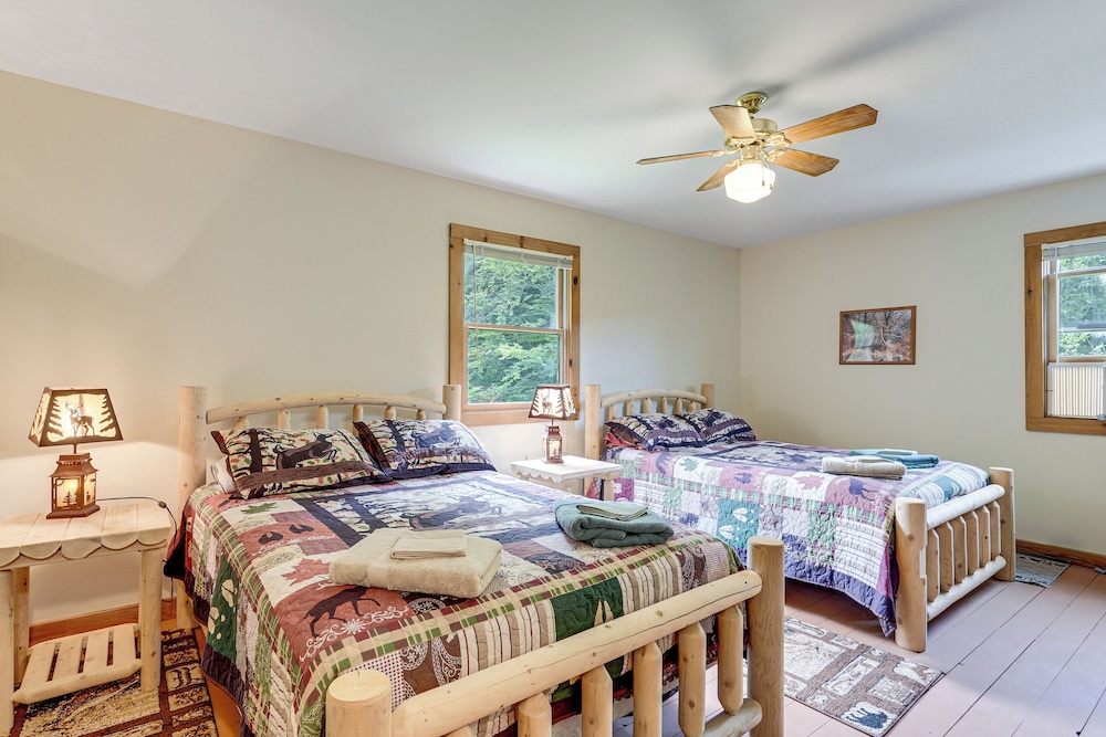 Pet-friendly Cabin on 86 Acres in Scio: Fish, Hike