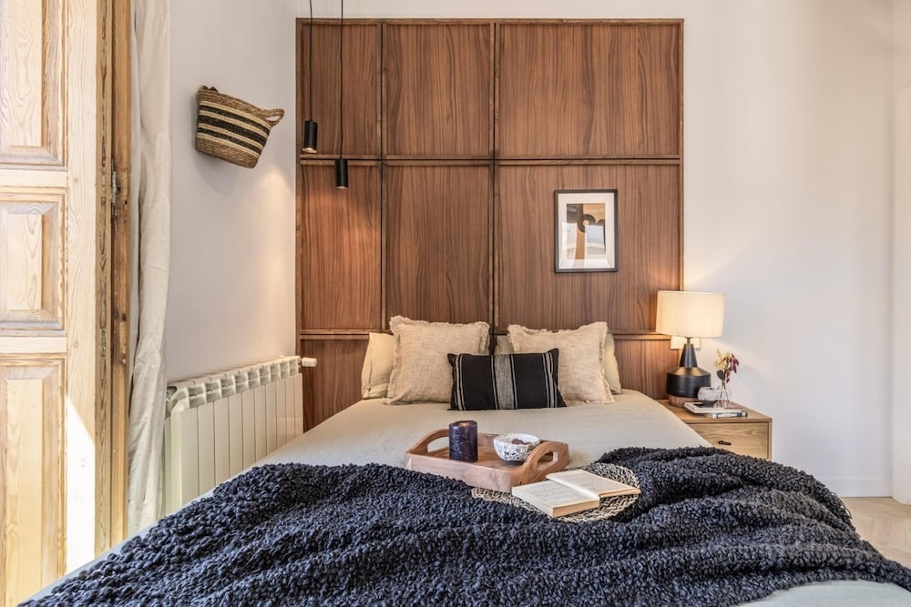 Ainsa - 4 Bedrooms in Malasa a