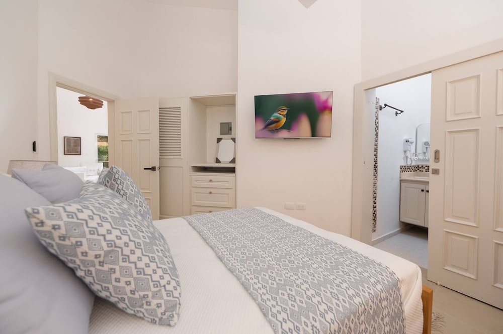 Villa Royale Luxury 4-bedroom Paradise In Sosua
