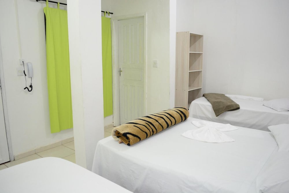 Lize Hotel-Hostel