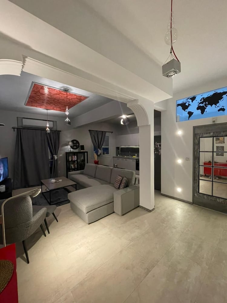 Victoria Penthouse