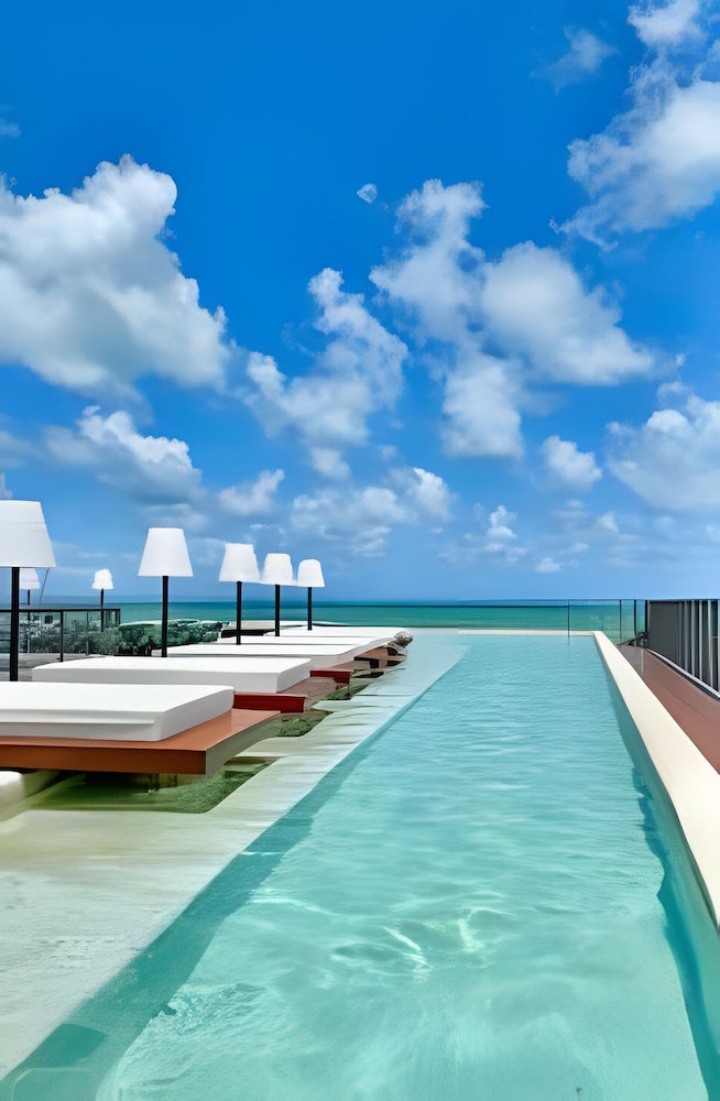 SETAI YACHT