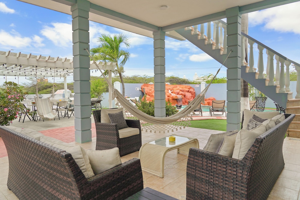 Homey Vacation Retreat
