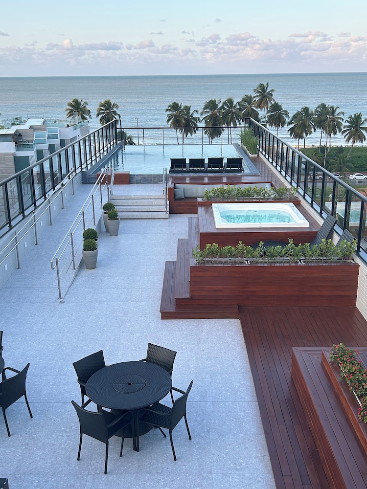 Melhores Flats- Privilégio a 100m do mar