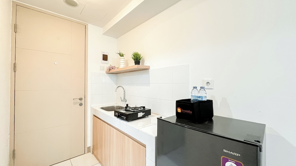 Soft Industrial Look Studio At Tokyo Riverside Pik 2 Apartment