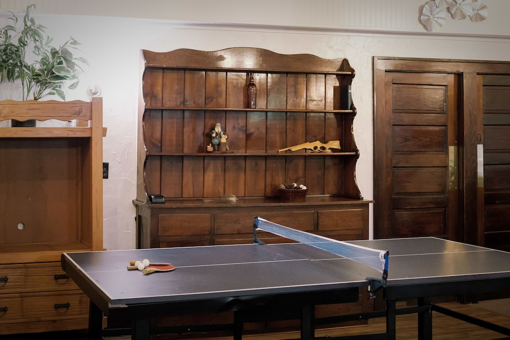 Birchcliff Resort