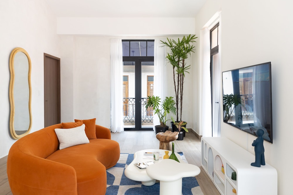 The Grand Penthouse by Acomodo Casco Viejo