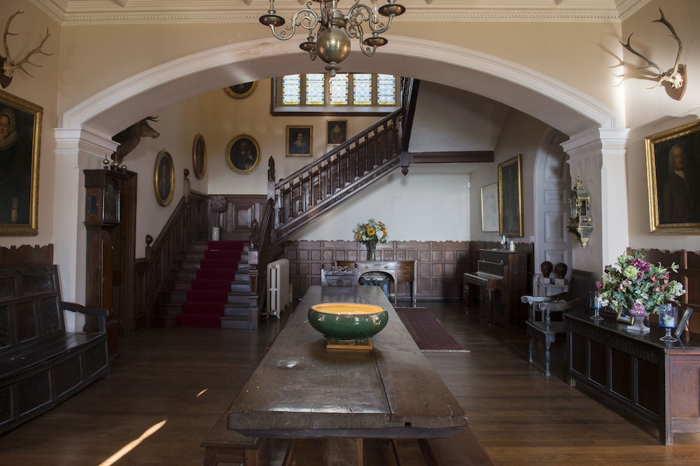 Hall Bed & Breakfast