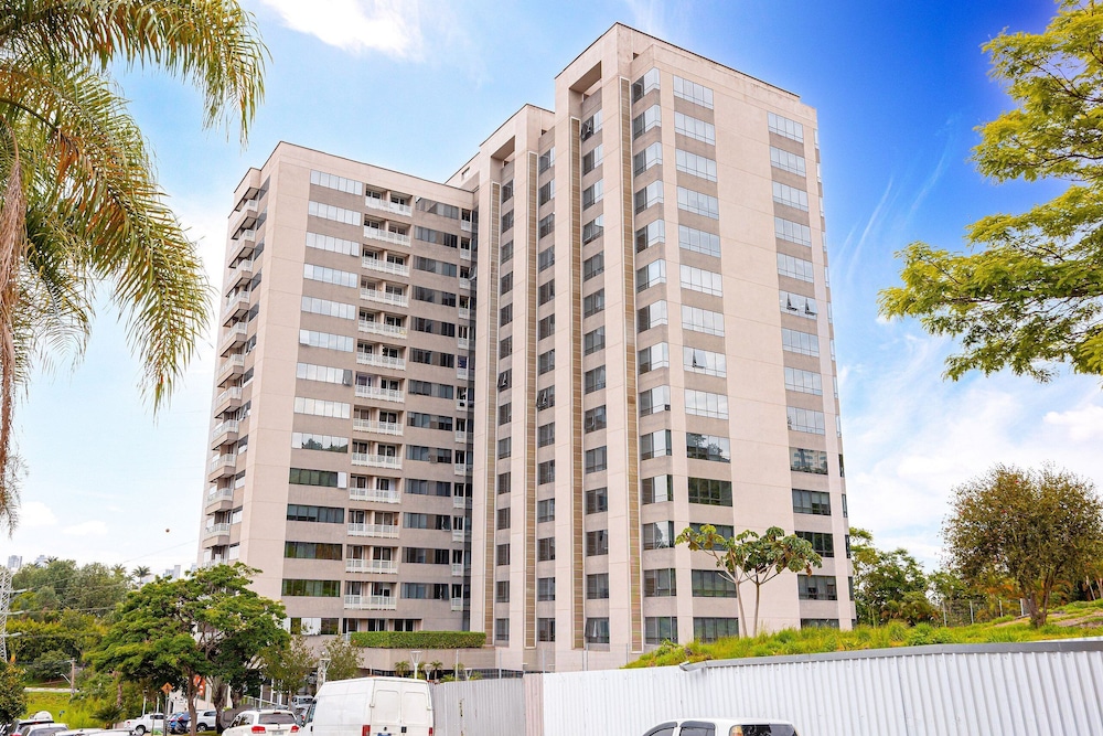 Premium Modern Studio in Alphaville
