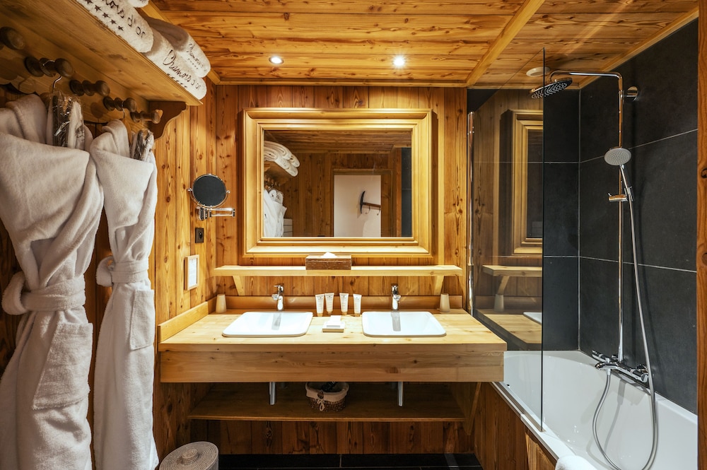 Huez Vacations - Hotel Au Chamois d'Or by Les Etincelles - Property Image 71