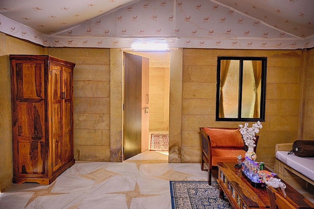Desert Valley Resort