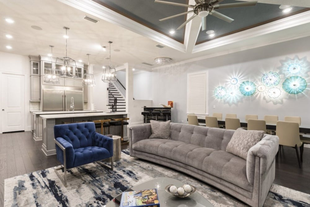 Beautiful Villa With Private Pool, Close to Disney, Orlando Villa 2947 - Image 3