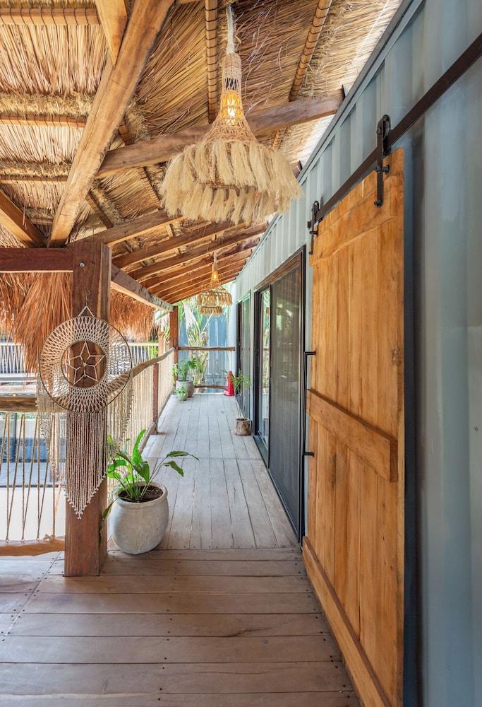 Meteora Stay & Co-Working Space