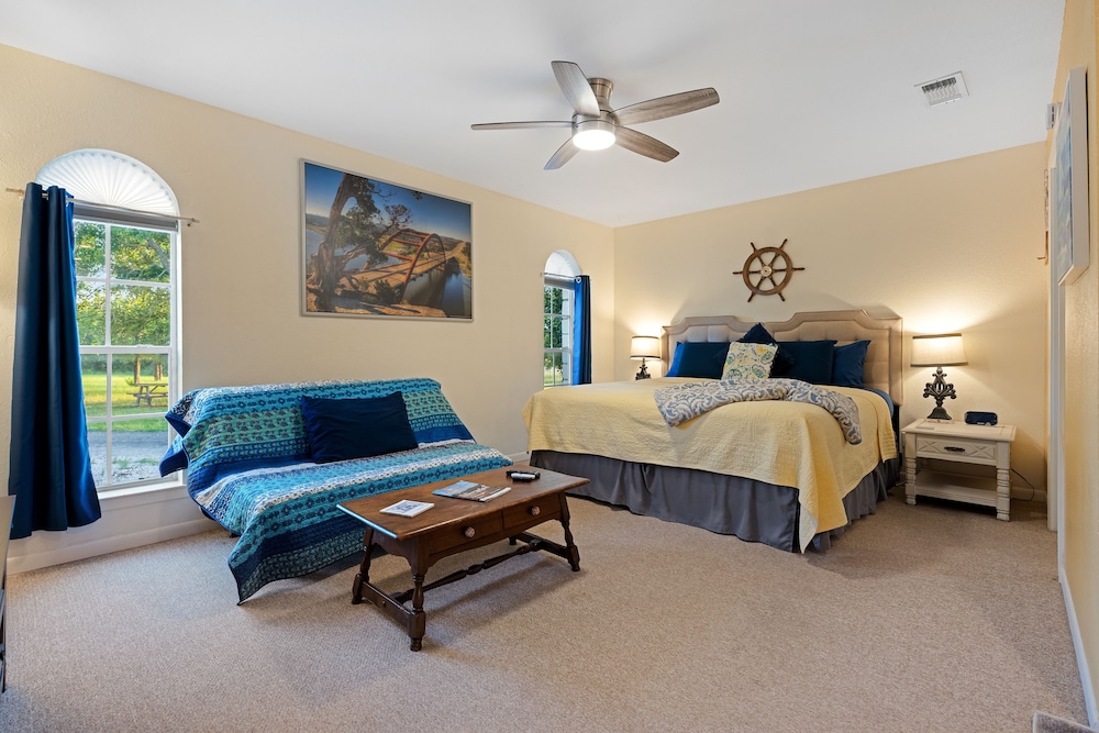 Marble Falls Vacations - Pet-friendly Marble Falls Home w/ Hot Tub! - Property Image 29