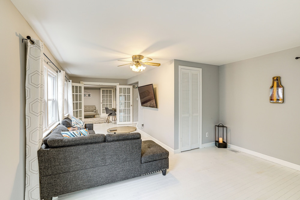 1 Mi to Bradley Beach: Family-friendly Home!