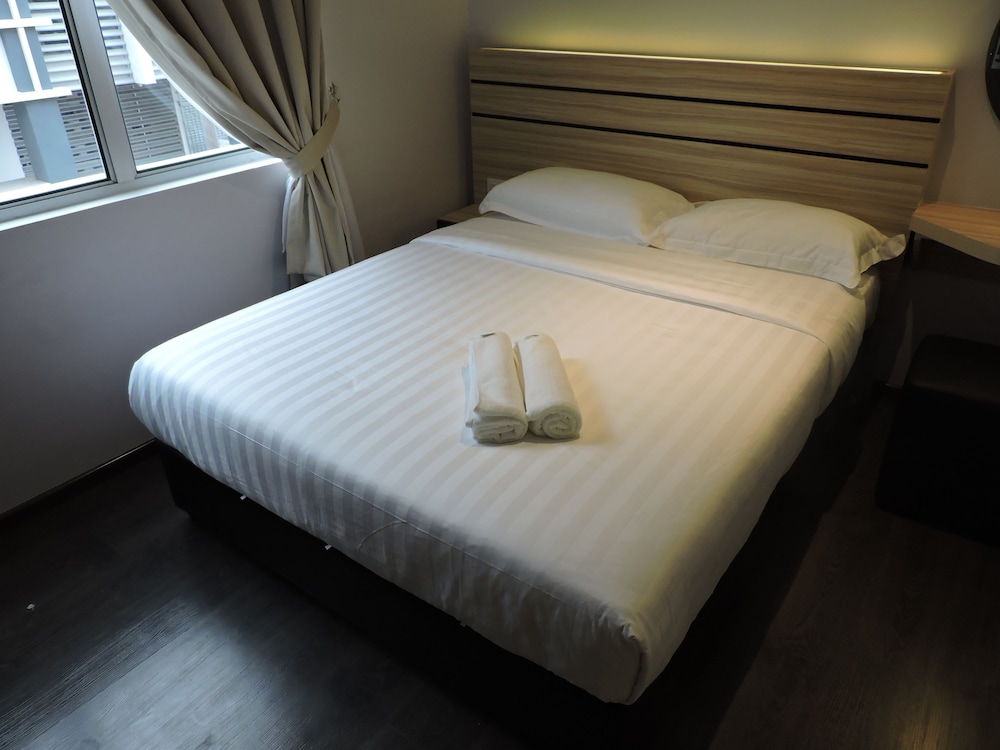 The Blanket Hotel