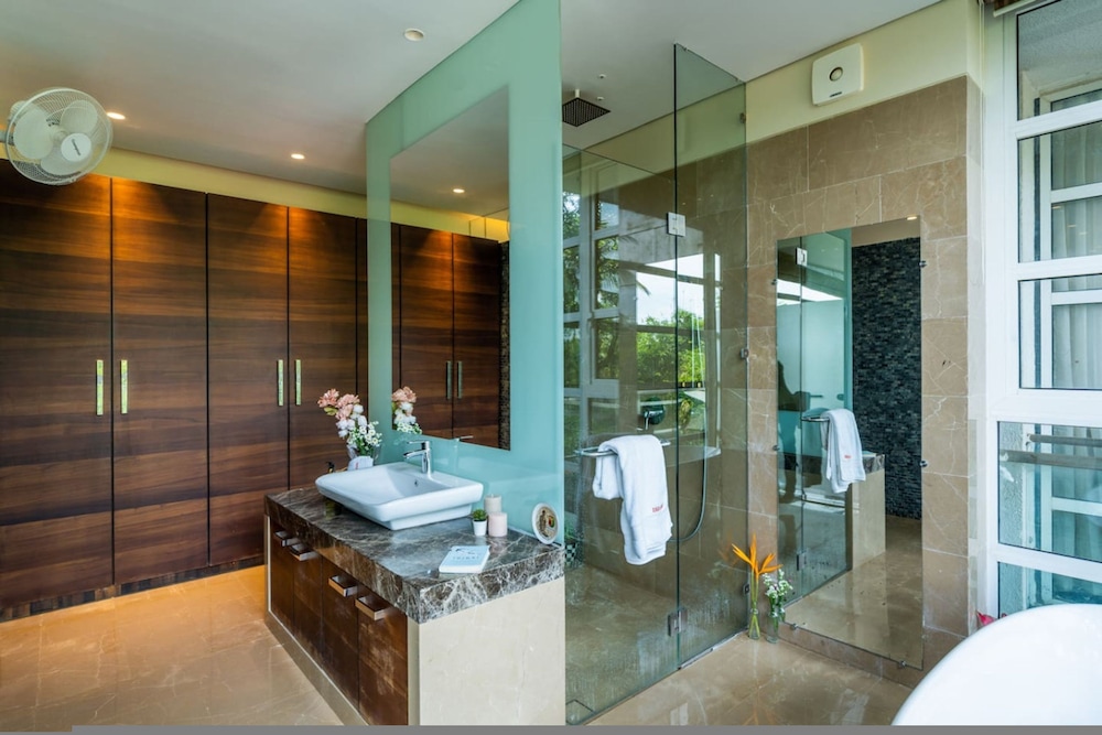 4bhk w Pool 10 min to Baga Beach Villa Dahlia