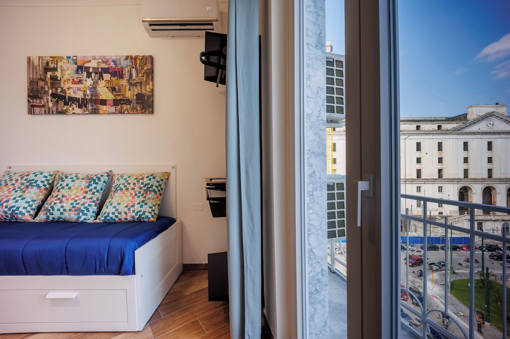 Tony Suites