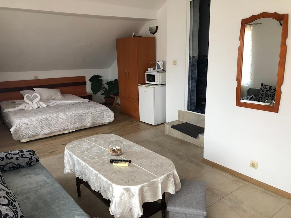Guest House Liliya