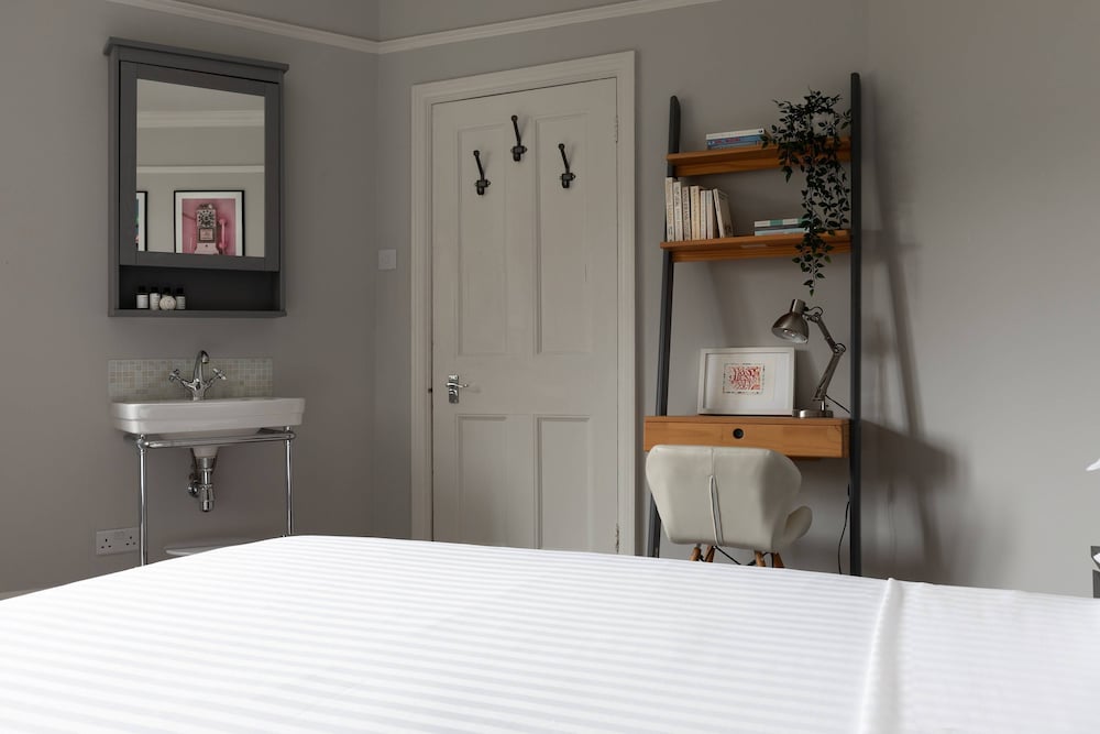 Magdalen Road by Onefinestay