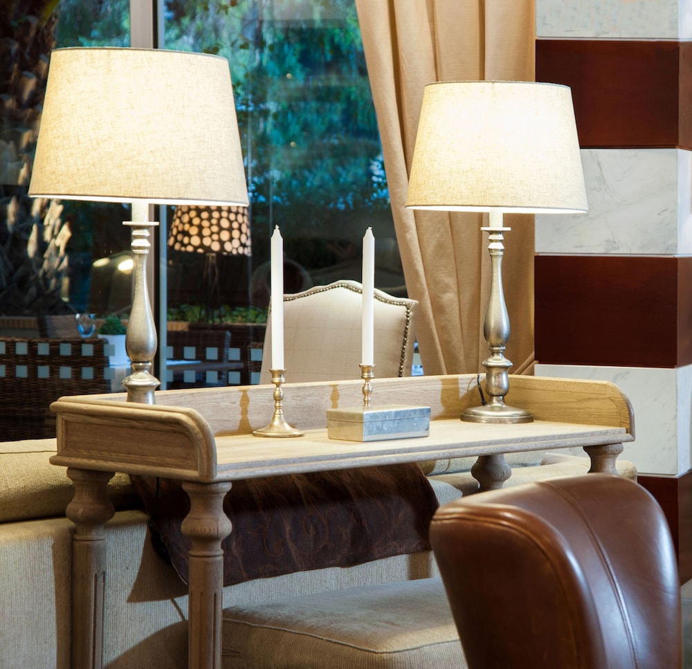 Glyfada Vacations - Sea View Hotel - Property Image 2
