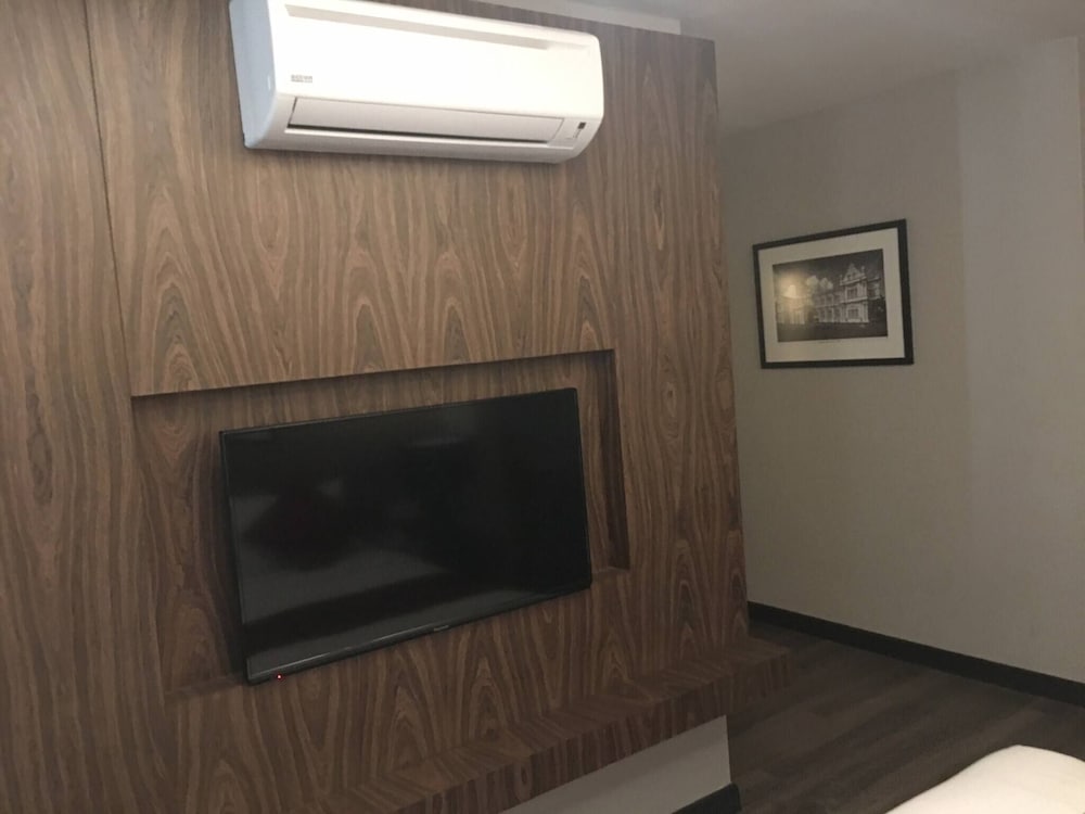 Urbano Luxury Homestay