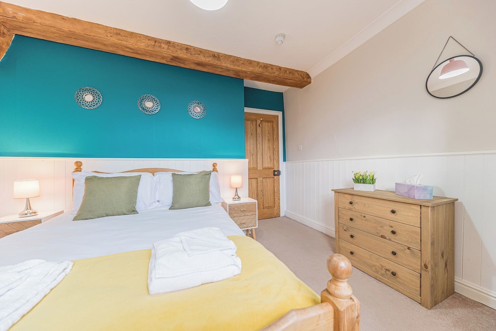 Abbey Farm House