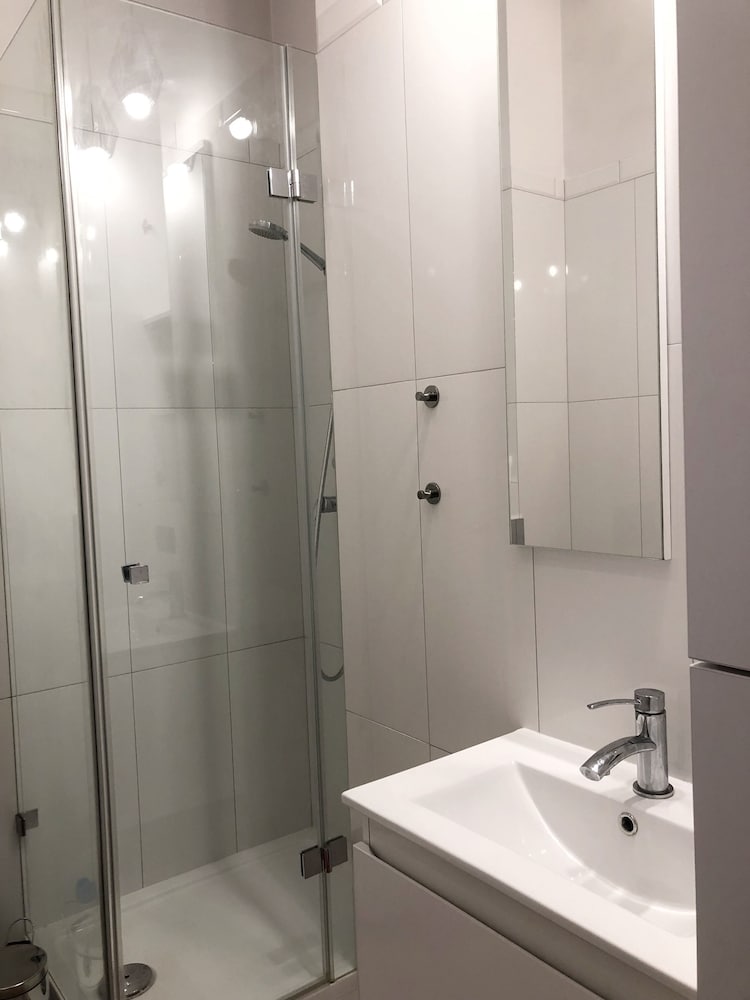 B&A Apartments Central