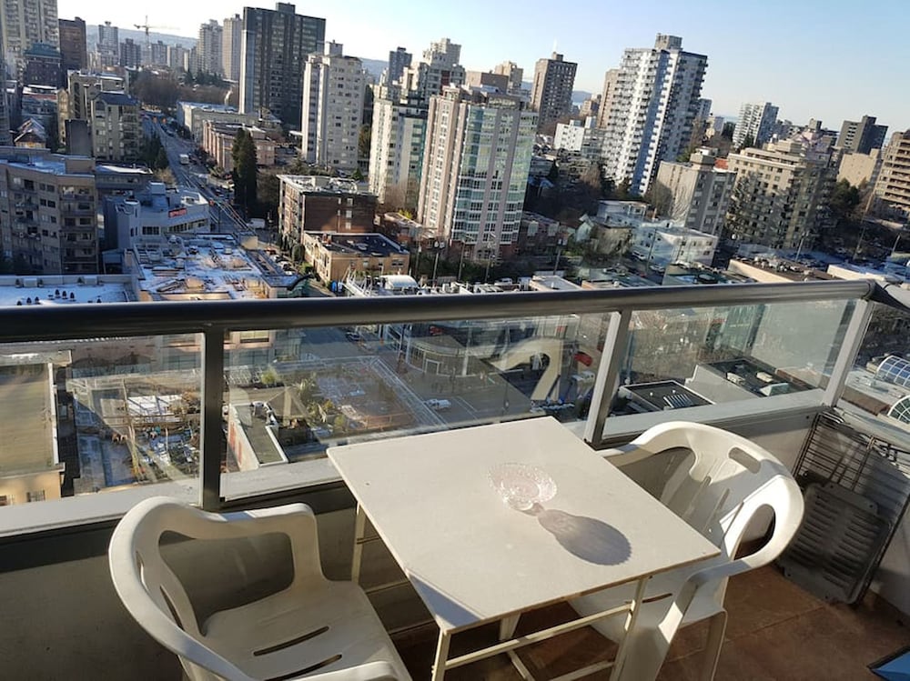 Apartments in Downtown Vancouver