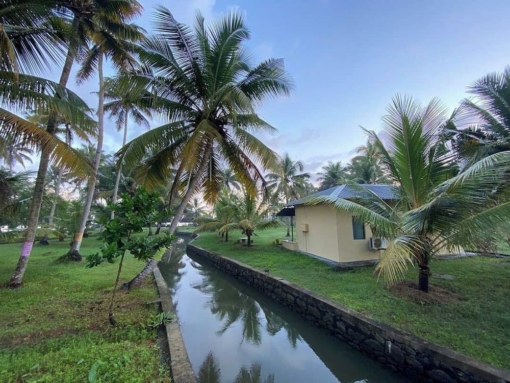 Lake Vechoor Villas By BRDGE HOSPITALITY