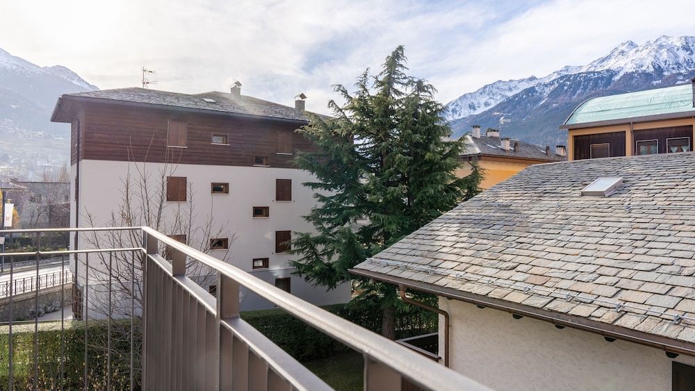 Milano 20 in Bormio With 1 Bedrooms and 1 Bathrooms