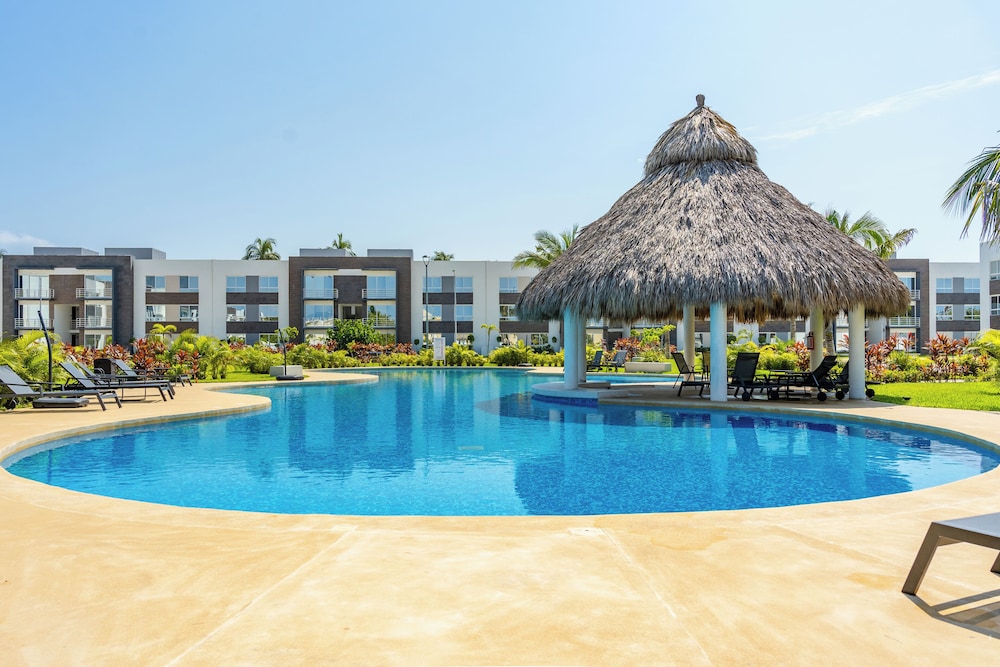 Family Villa Pool 4 BR Acapulco