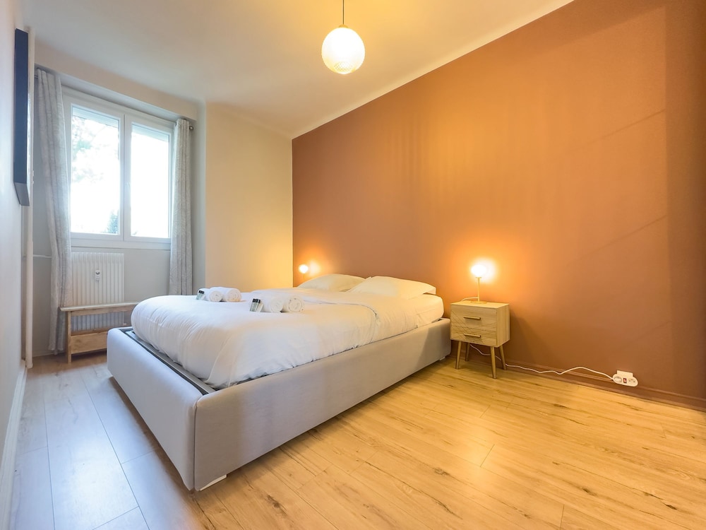 Le Palm in Cannes With 1 Bedrooms and 1 Bathrooms