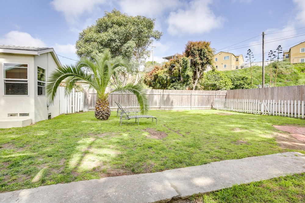 Pet-friendly San Diego Home w/ Patio: 5 Mi to Dtwn