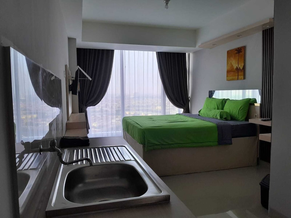 Mitra Room Nature Majestic