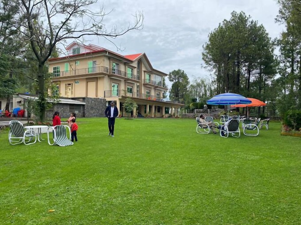 Insignia Resorts