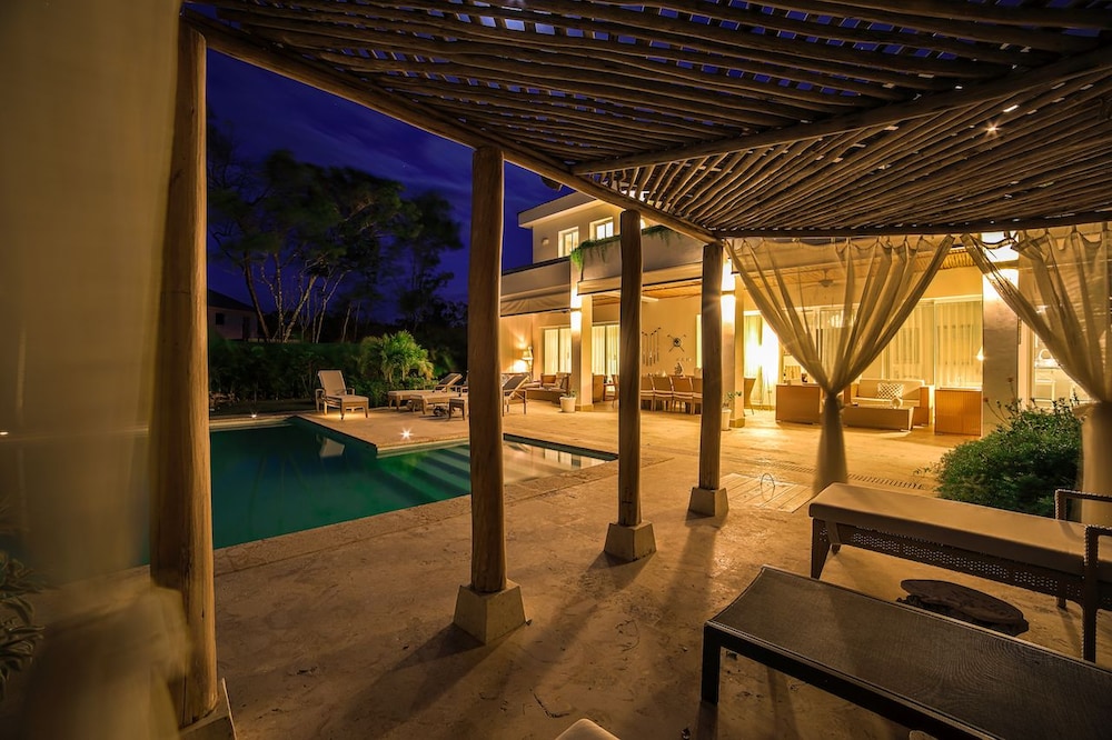 Hacienda B-03