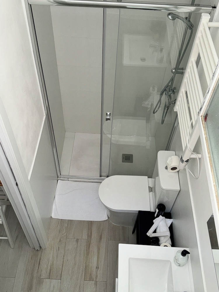 Cinco Torres Suites