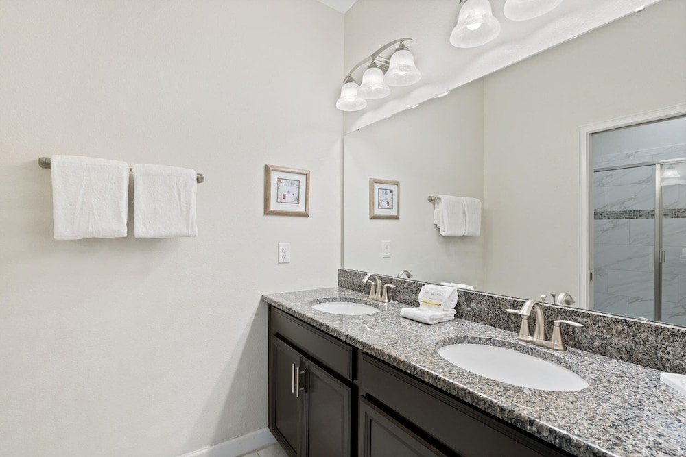 Championsgate Resort 6 Bedroom Private Pool Home with Game Room 6 Home
