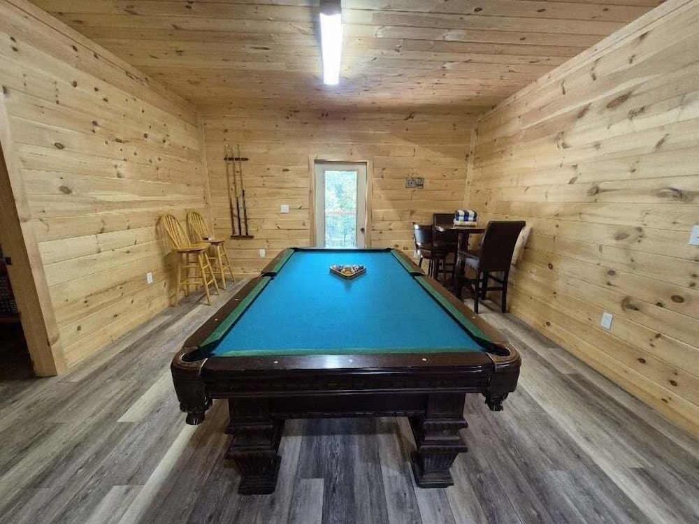 Misty Mountain View - 2 bedroom 2 Cabin