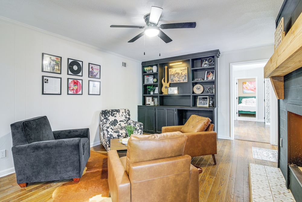 6 Mi to Shelby Farms Park: Family Home in Memphis