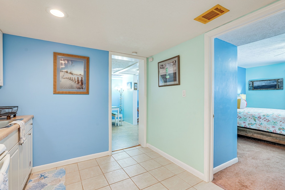 Steps to Sand: Panama City Beach Apartment!